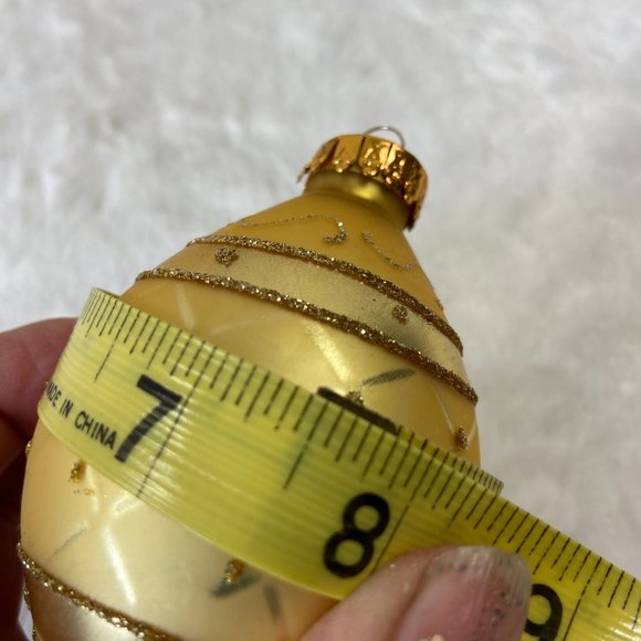 Vintage glass ornaments set of 6 Gold Egg shape Glitter raised design - Picture 6 of 9